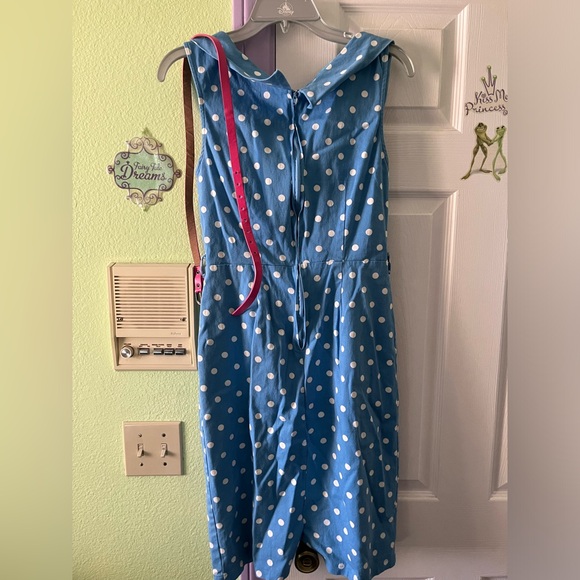 Lindy Bop Wiggle Dress - Picture 3 of 4